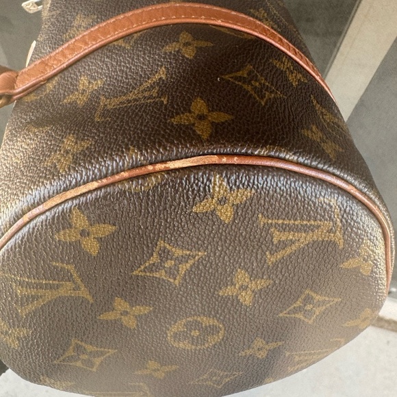 Authentic Louis Vuitton Papillon 30 with Companion - Picture 13 of 15